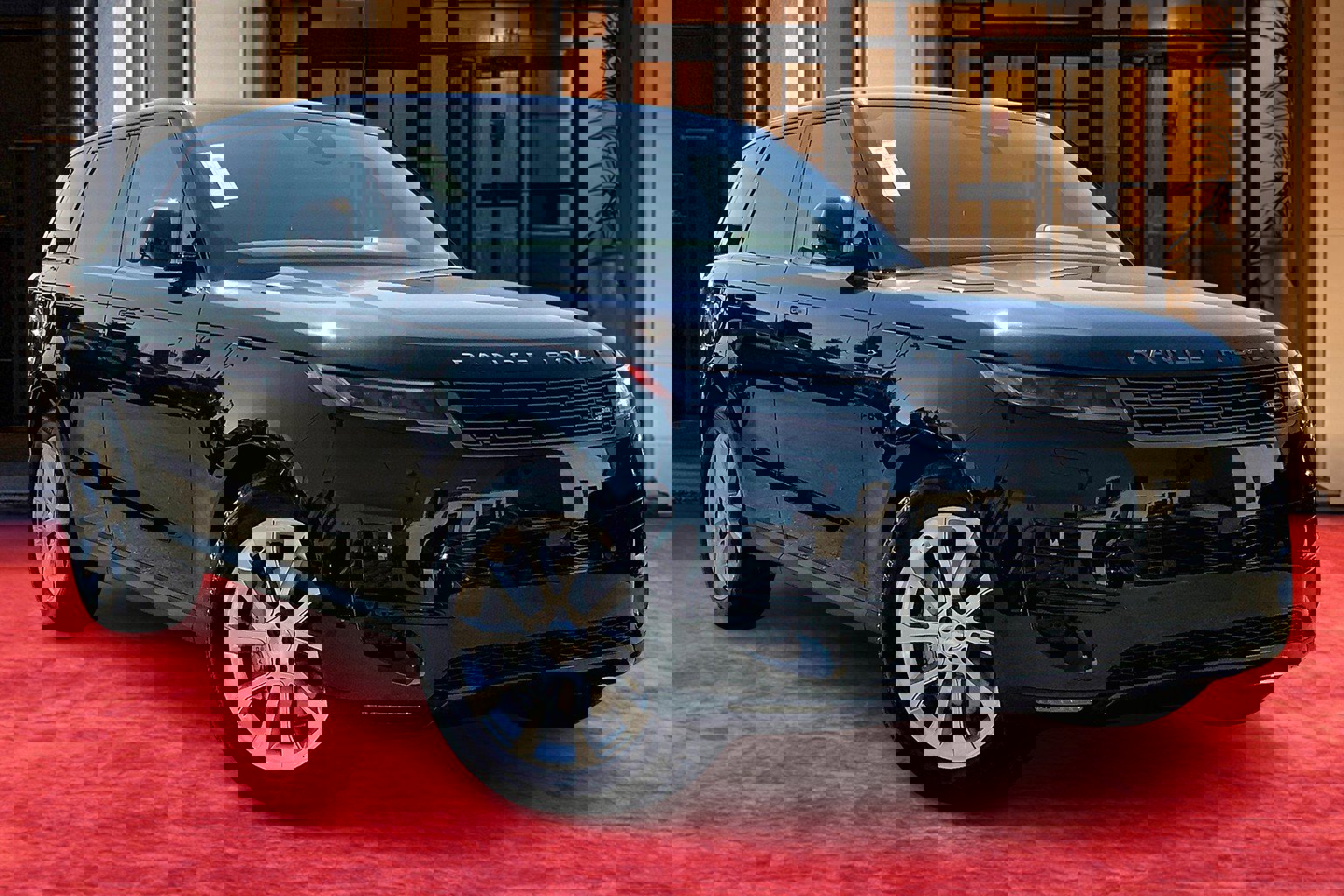 2025 Land Rover Range Rover Sport SE photo 2