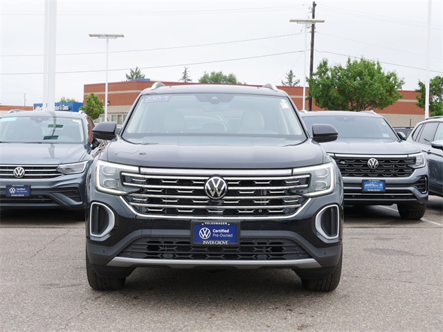 Certified 2025 Volkswagen Atlas SEL with VIN 1V2BR2CA9SC511110 for sale in Inver Grove Heights, Minnesota