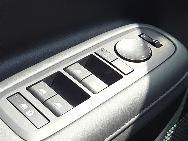 2026 Hyundai Santa Fe SEL photo 16