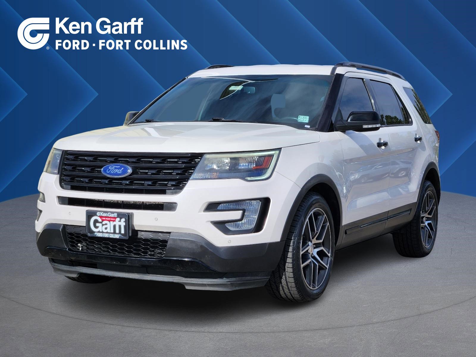 2017 Ford Explorer Sport's photo