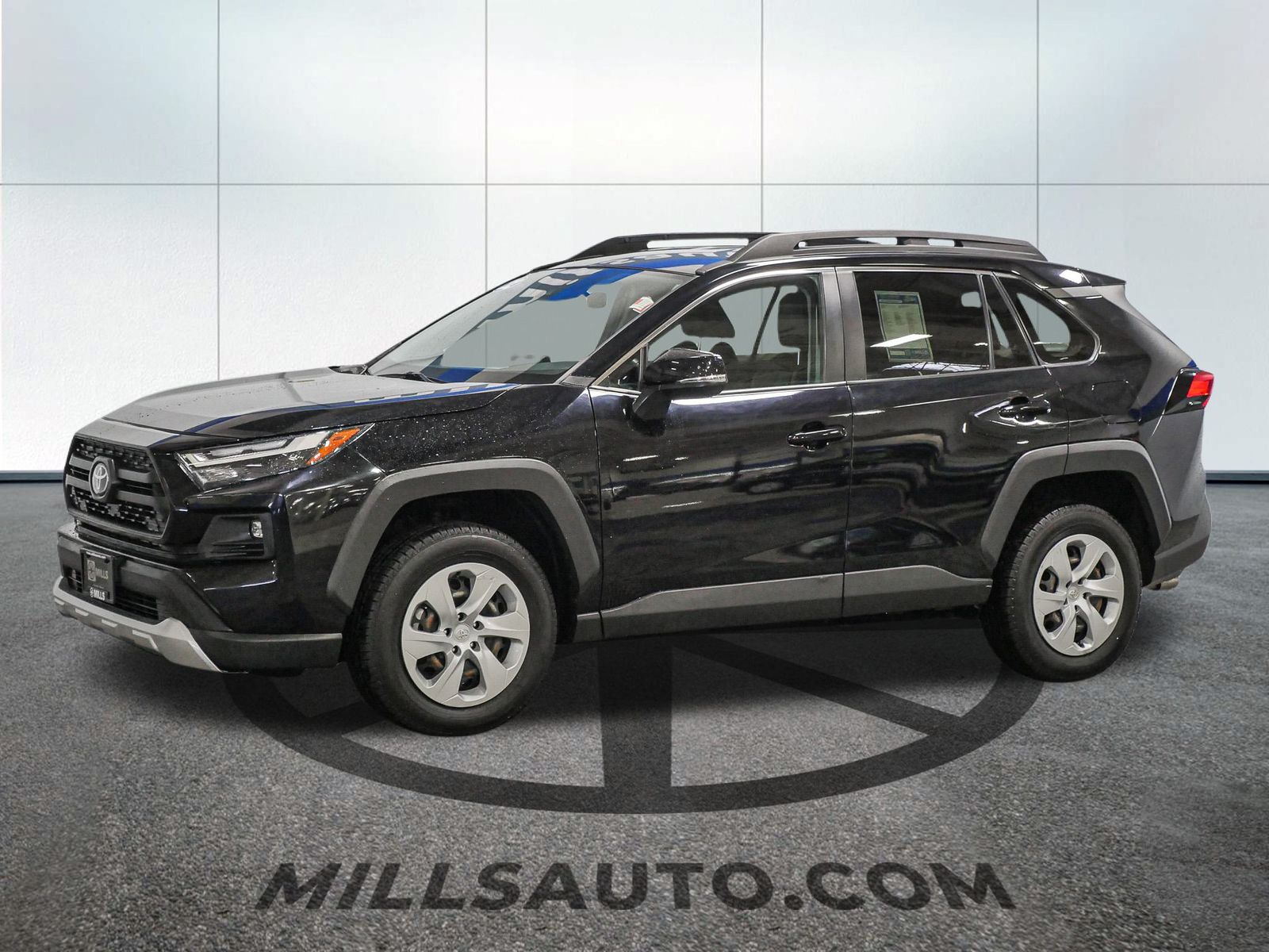 Used 2022 Toyota RAV4 Adventure with VIN 2T3J1RFV4NW277665 for sale in Baxter, Minnesota