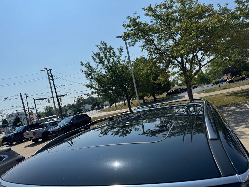 2024 Nissan Armada Platinum photo 2