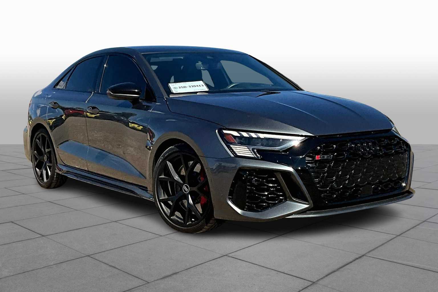 2024 Audi RS 3 photo 2
