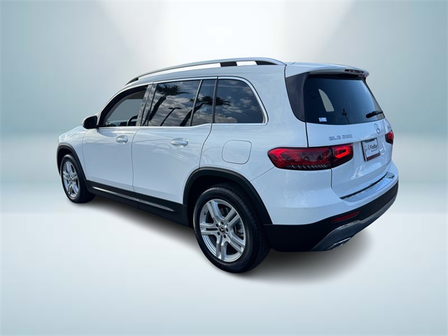 2020 Mercedes Benz GLB 250 photo 3