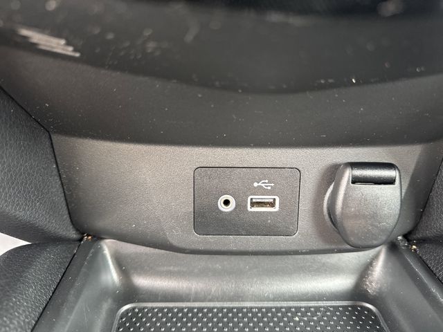2019 Nissan Rogue Sport S photo 19