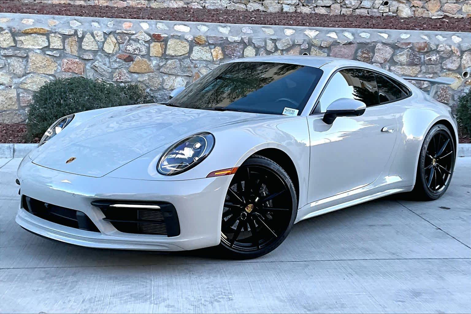 2021 Porsche 911 Base's photo
