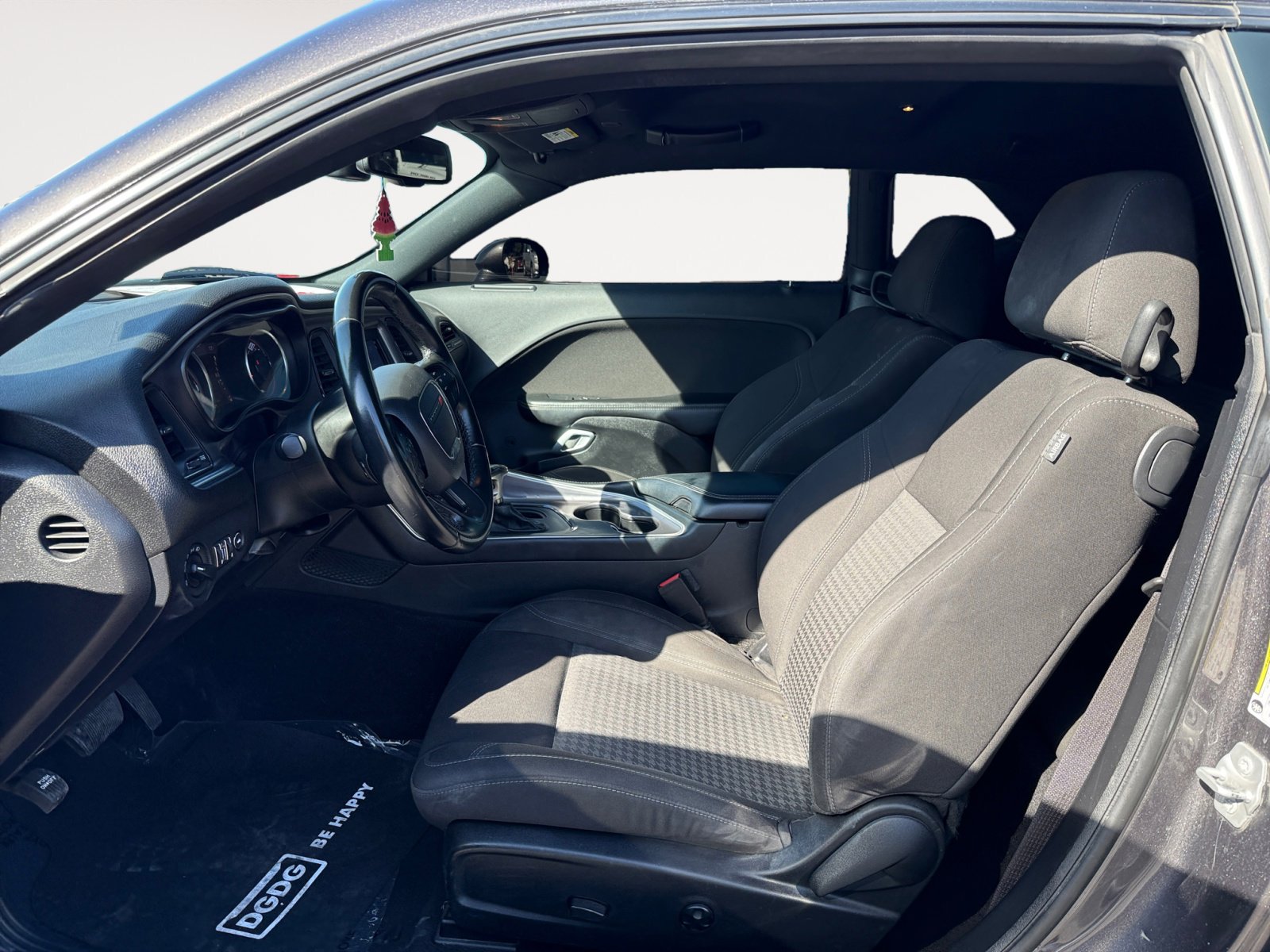2021 Dodge Challenger SXT photo 10
