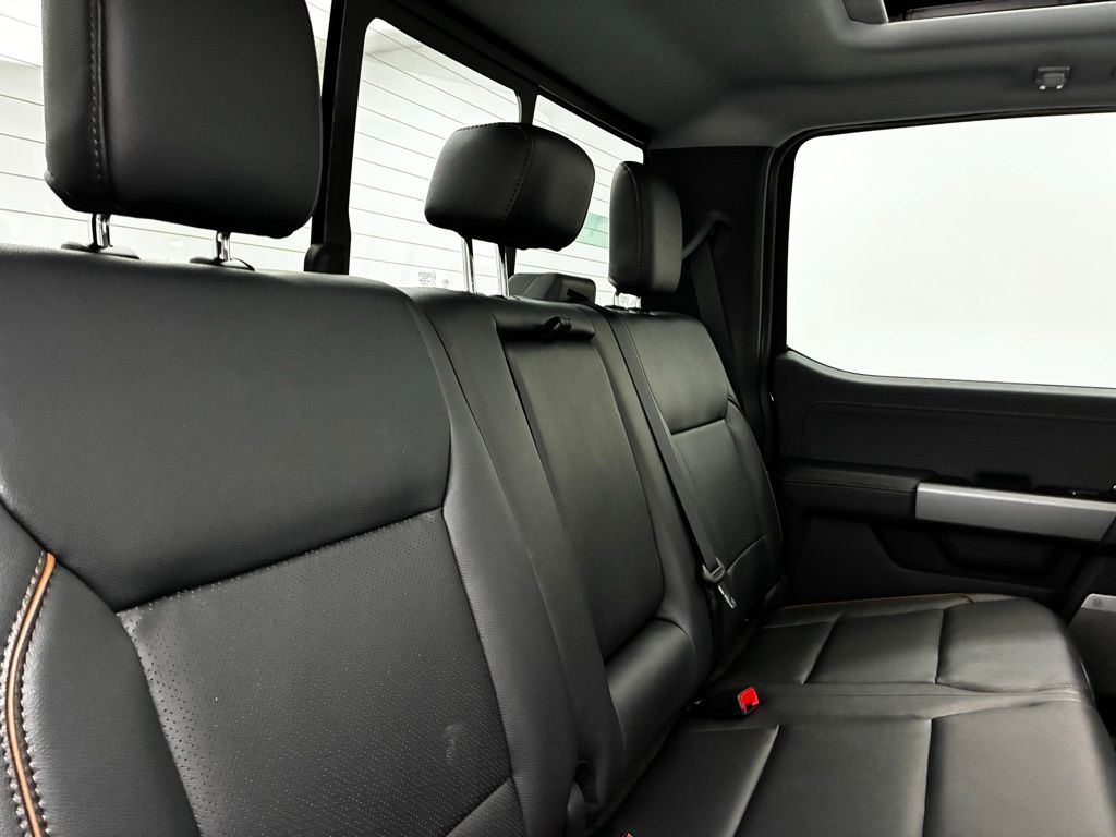2026 Ford F-250 Lariat photo 31