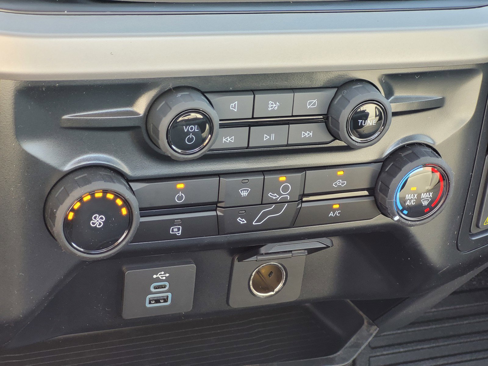 2024 Ford F-550 XL photo 10