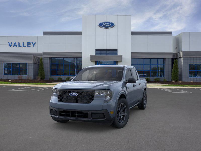 2025 Ford Maverick XLT photo 3