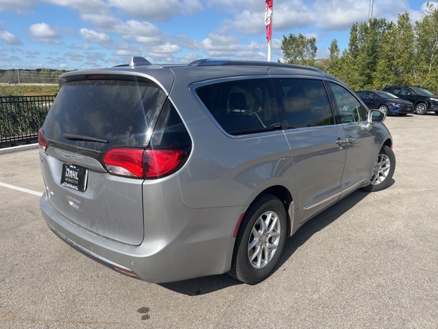 2020 Chrysler Pacifica Touring L photo 15