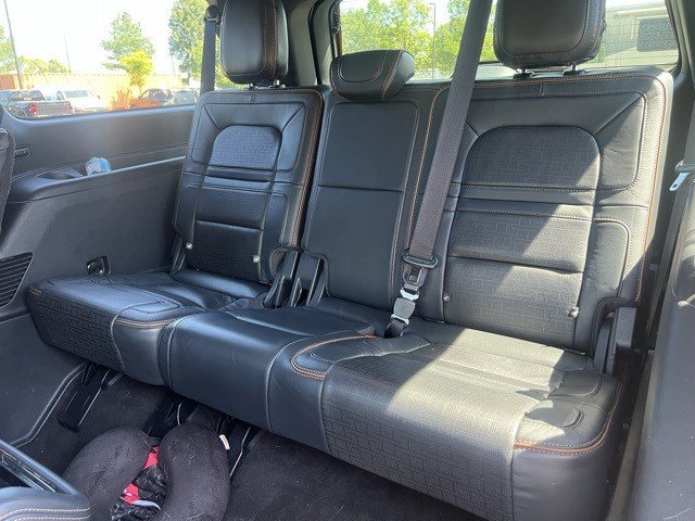 2023 Lincoln Navigator L photo 14
