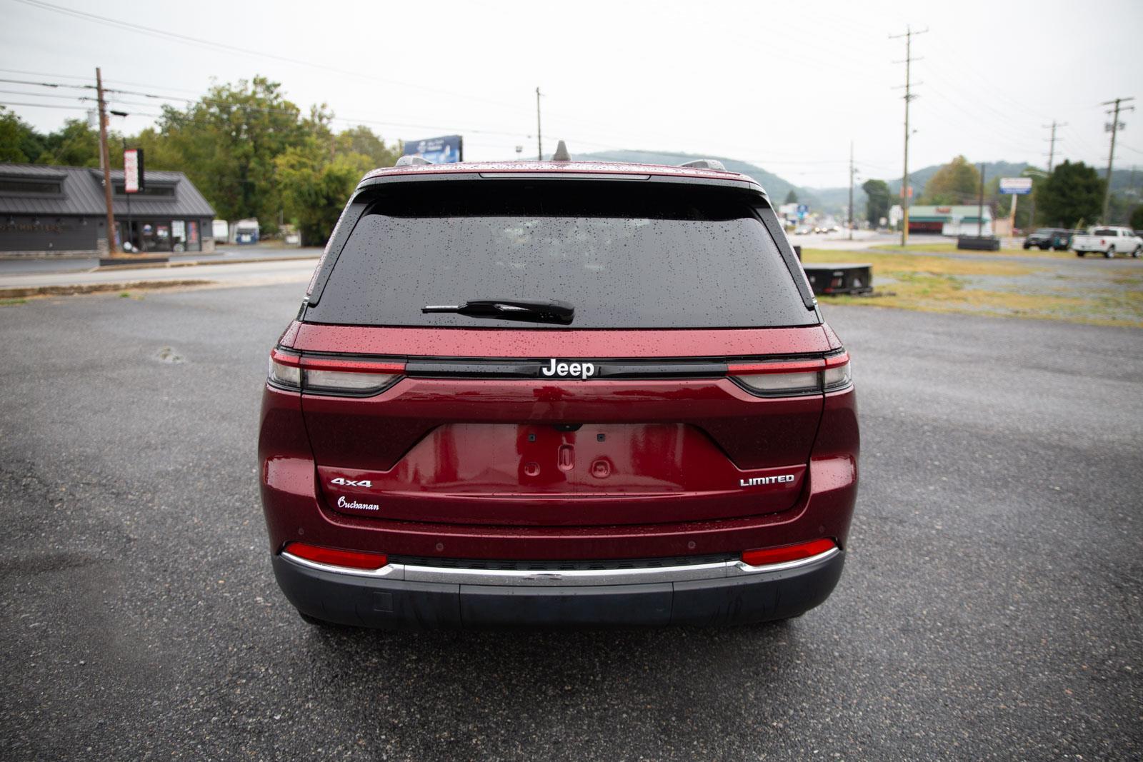 2024 Jeep Grand Cherokee Limited photo 4