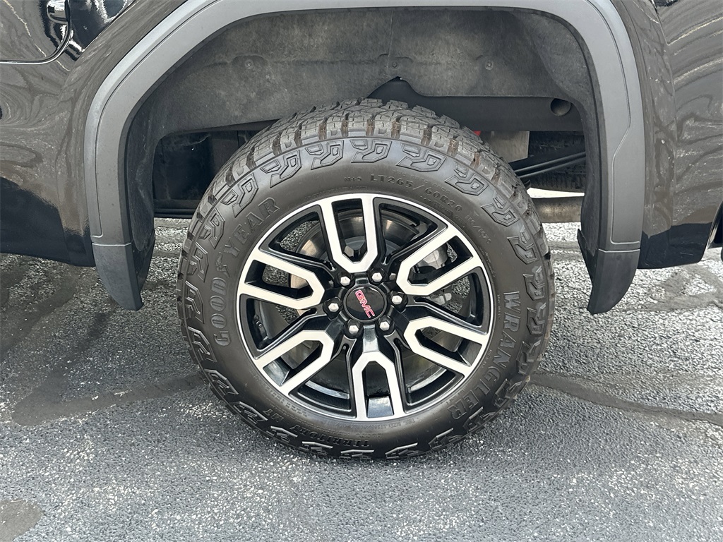 2024 GMC SIERRA - Image 29