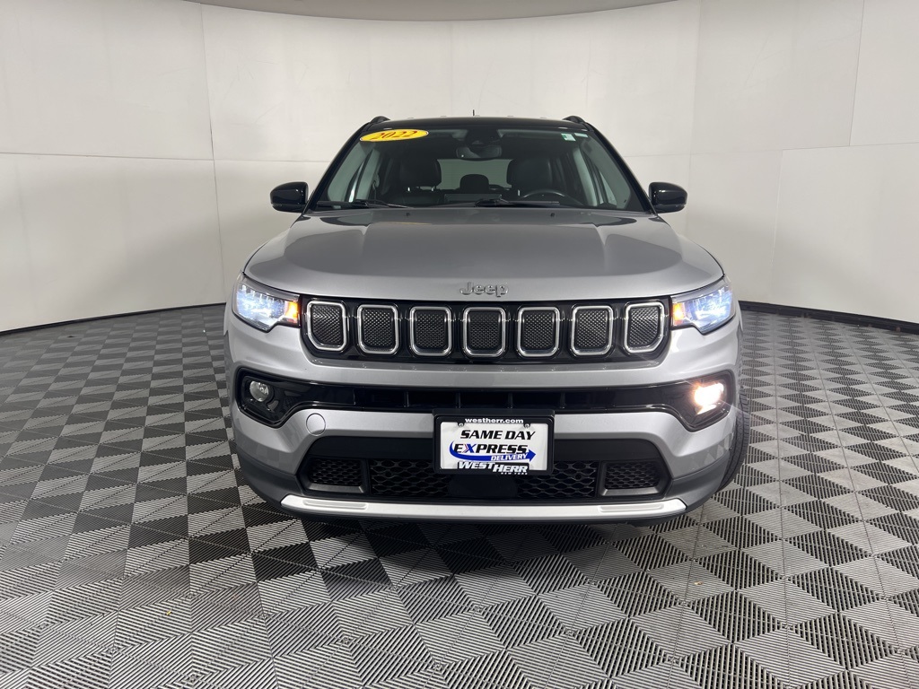 2022 Jeep Compass Limited photo 2