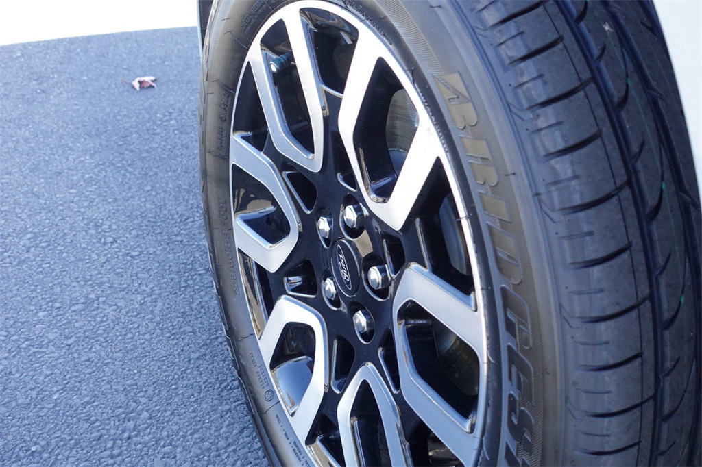 2022 Ford Maverick Lariat photo 4