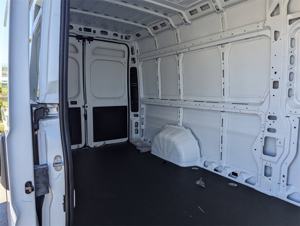 2025 Ram ProMaster 3500 photo 4