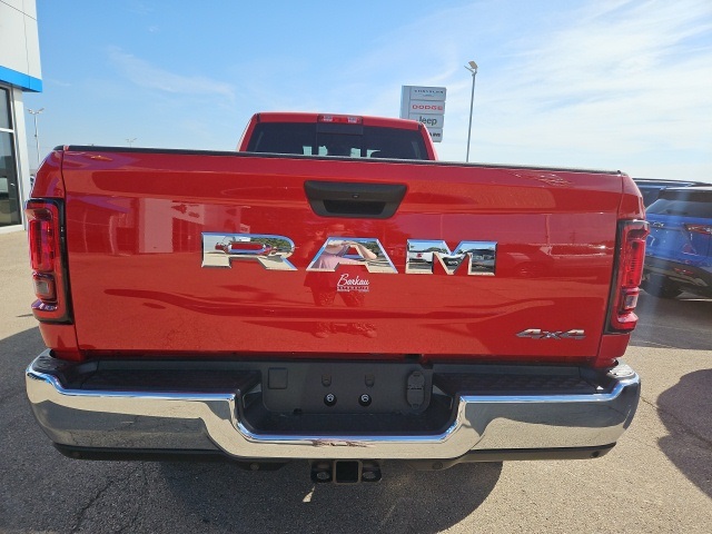 2026 Ram 2500 Tradesman photo 4