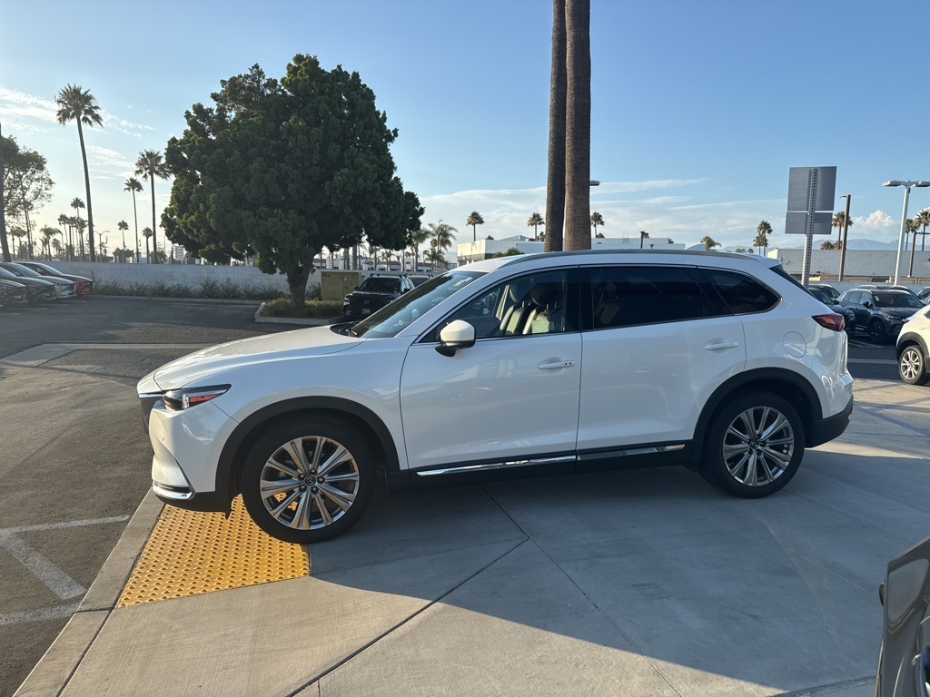 2023 Mazda CX-9 Signature photo 3