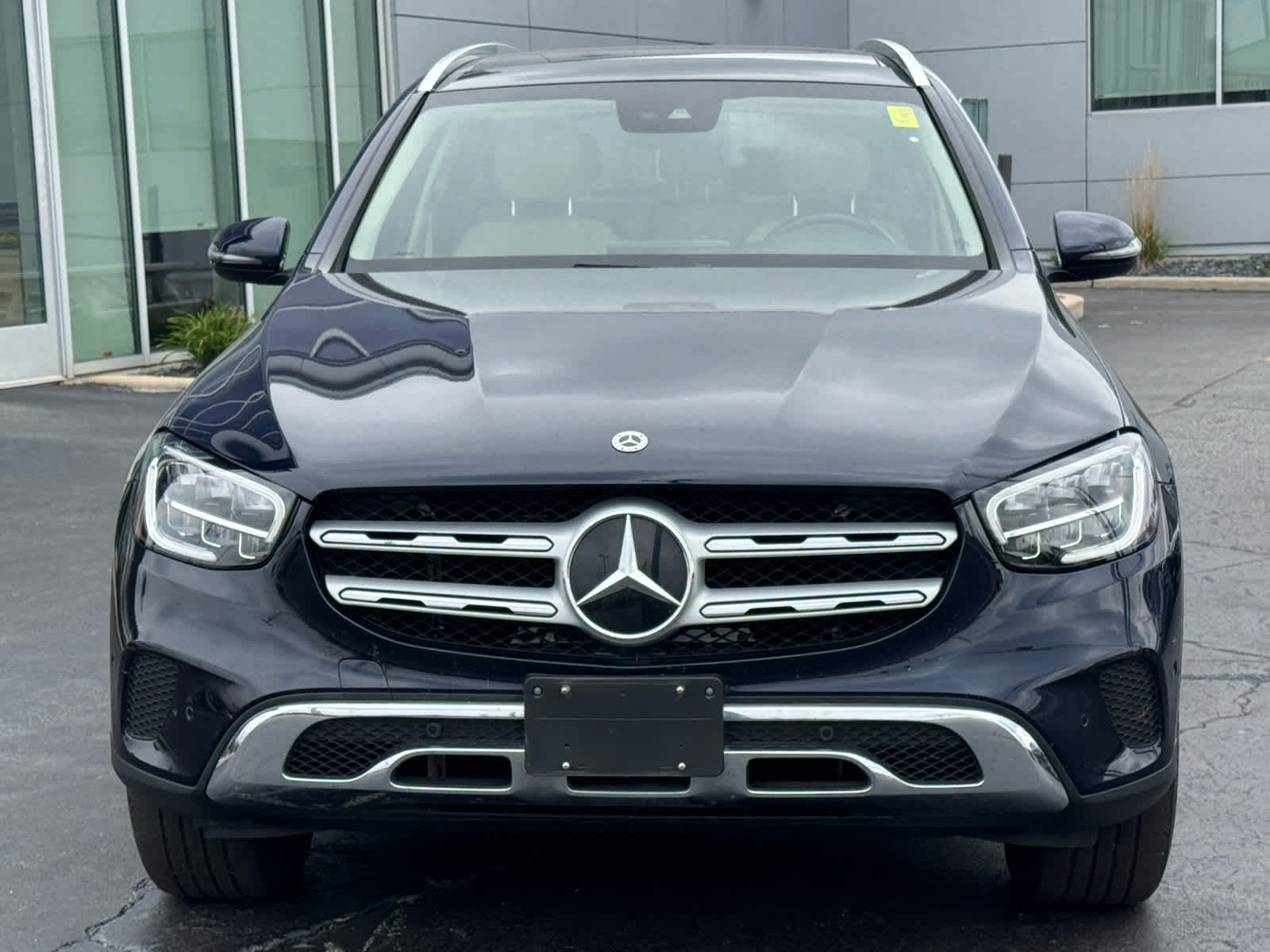 2022 Mercedes Benz GLC 300 4MATIC photo 2