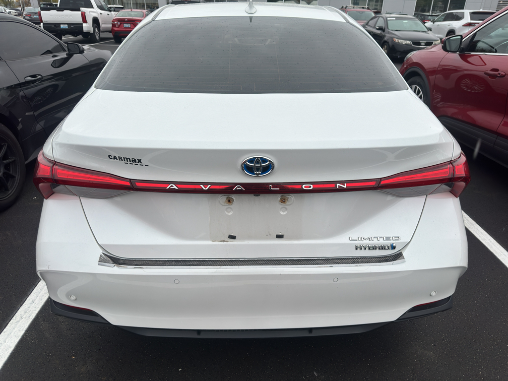 2019 Toyota Avalon Hybrid Limited photo 4