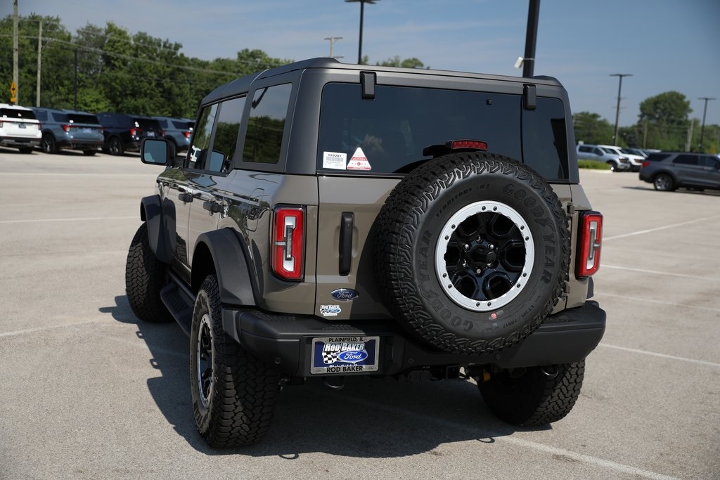 2025 Ford Bronco Badlands photo 14