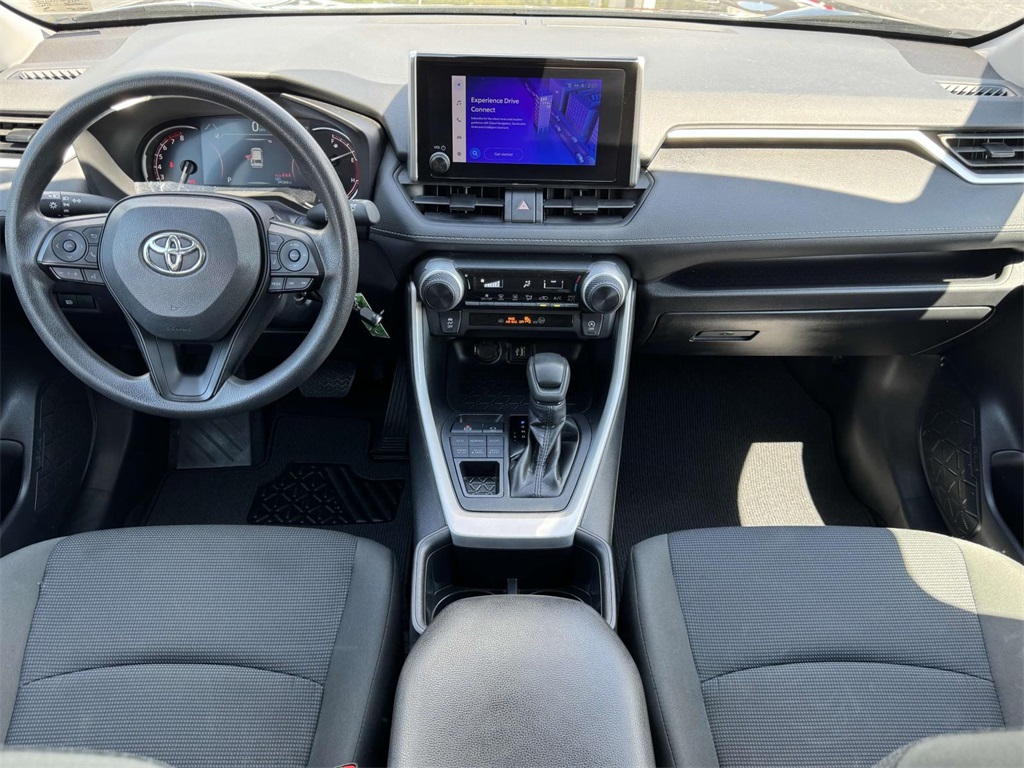 2024 Toyota RAV4 LE photo 2