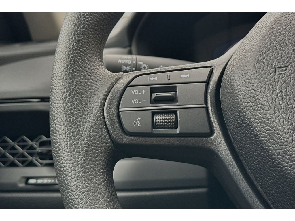 2025 Honda Accord LX photo 24