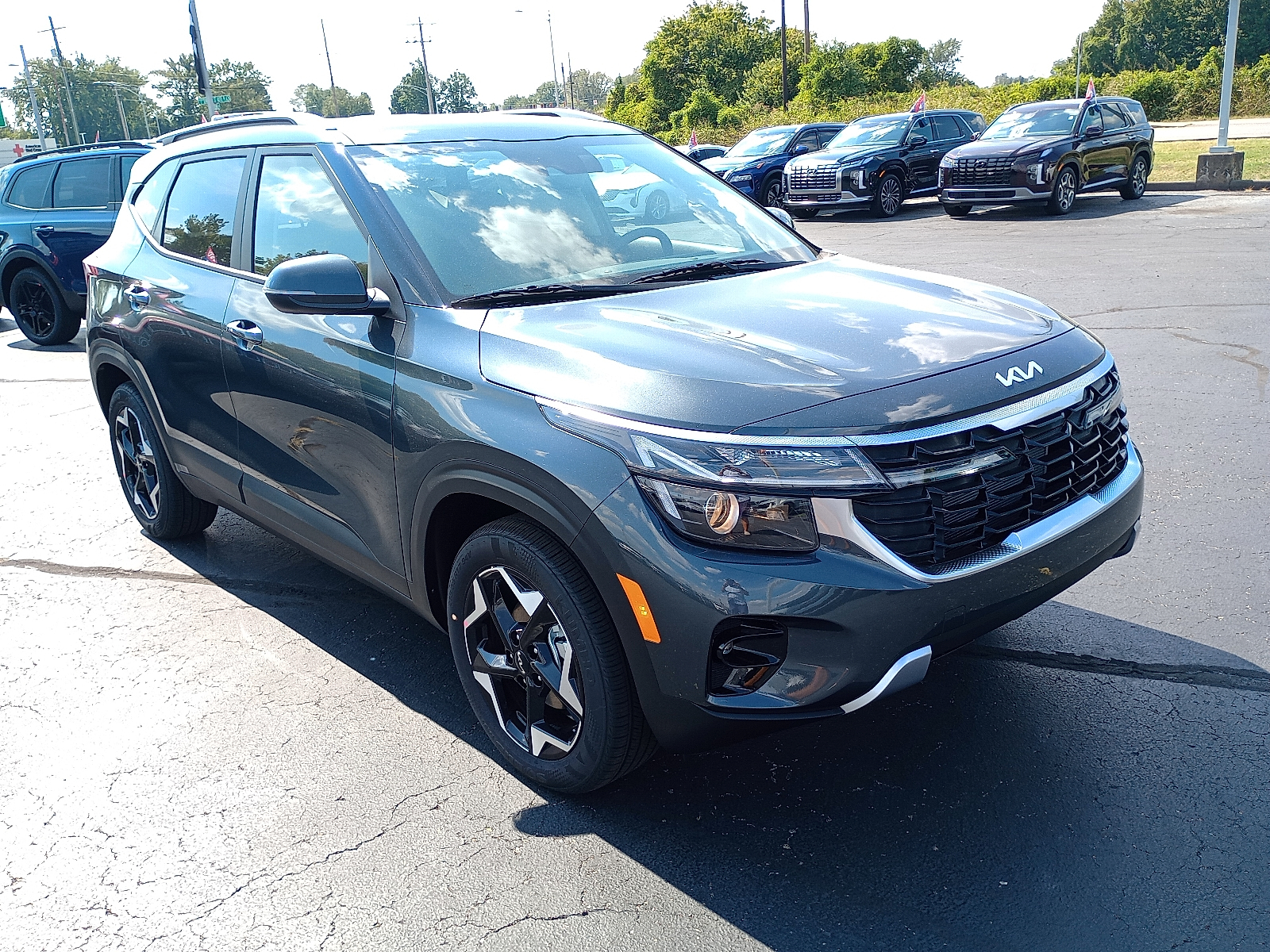 2026 Kia Seltos S's photo