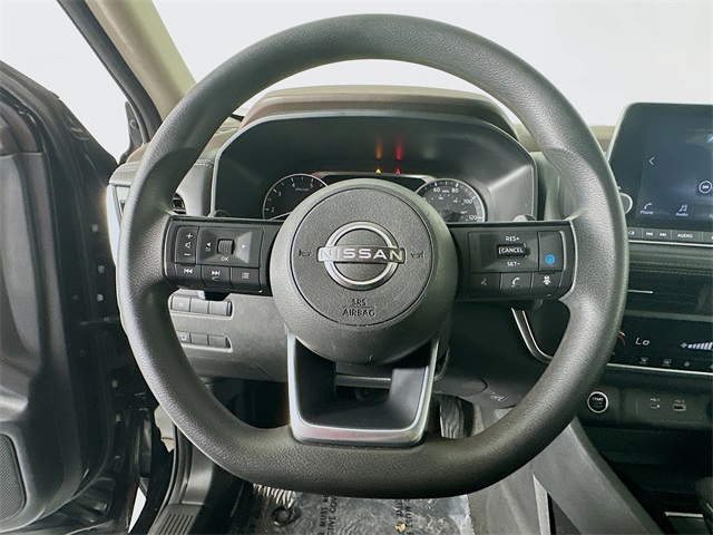 2023 Nissan Rogue SV photo 12