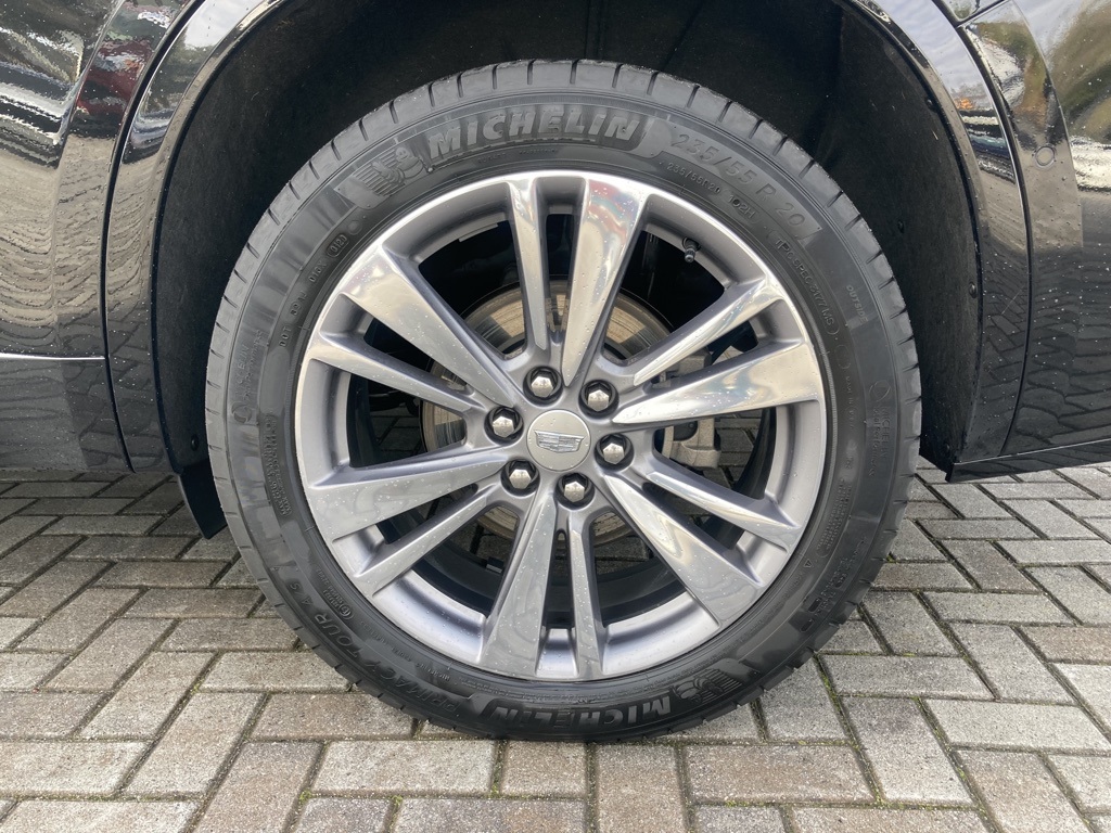 2020 Cadillac XT6 Premium Luxury photo 2