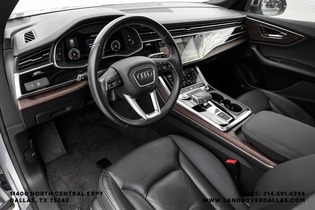 2021 Audi Q8 55 Premium line Plus photo 2
