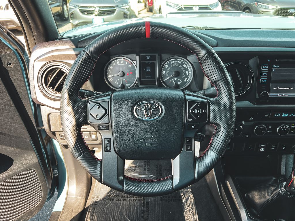 2018 Toyota Tacoma V6 photo 22