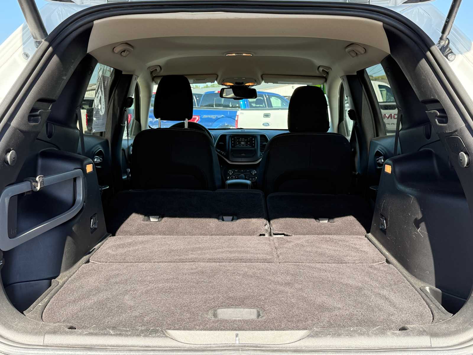 2015 Jeep Cherokee Latitude photo 4