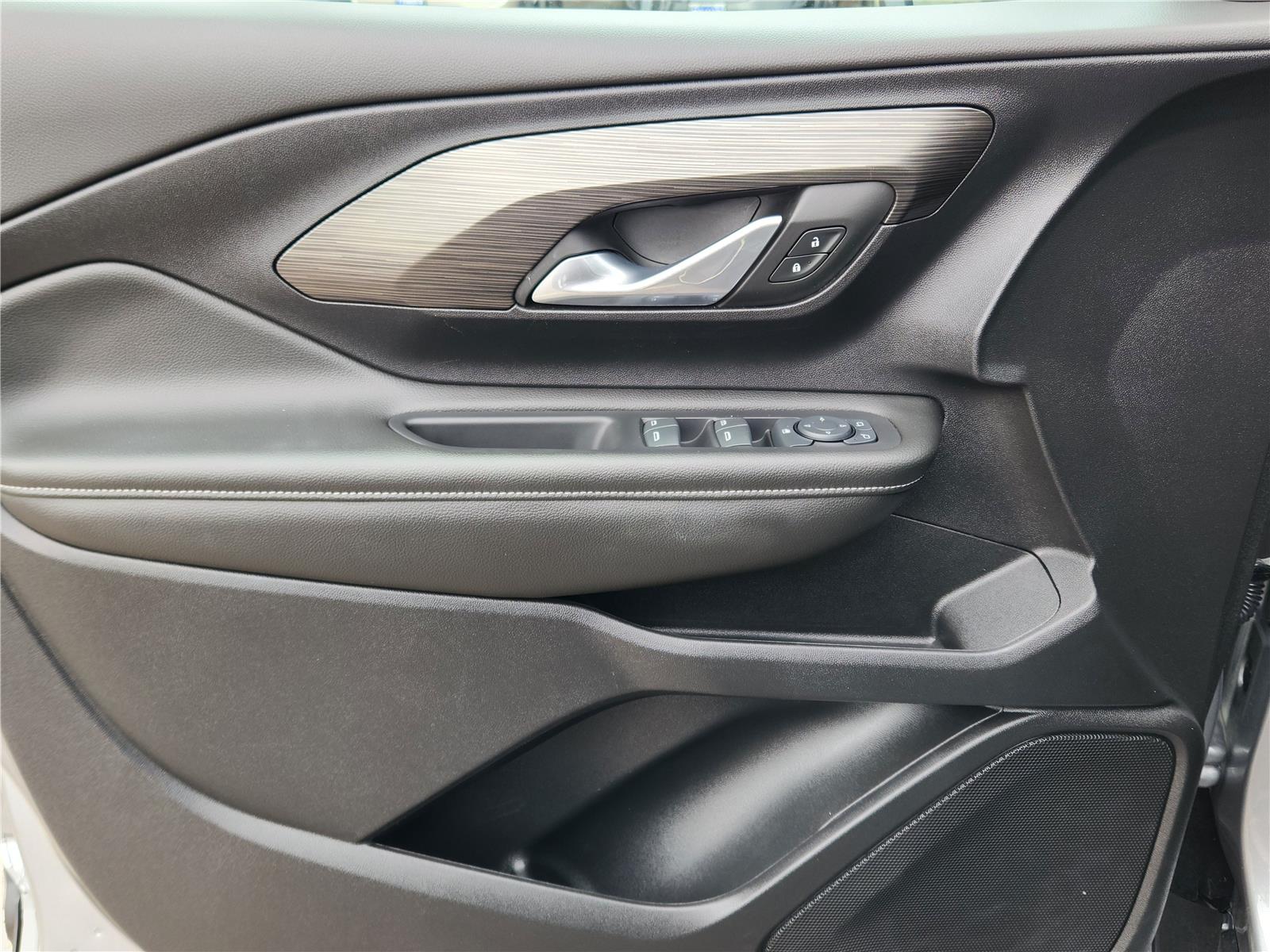 2024 Gmc Terrain SLE photo 7