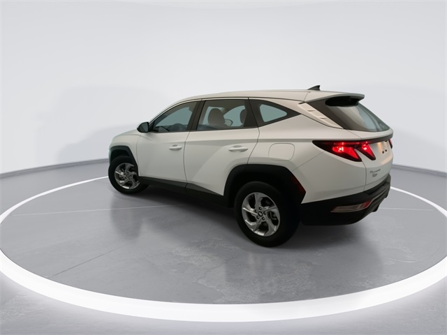2022 Hyundai Tucson SE photo 2