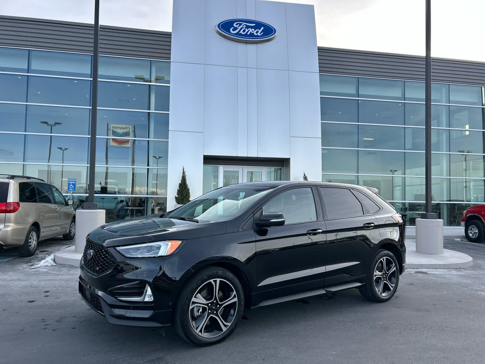 2019 Ford Edge ST