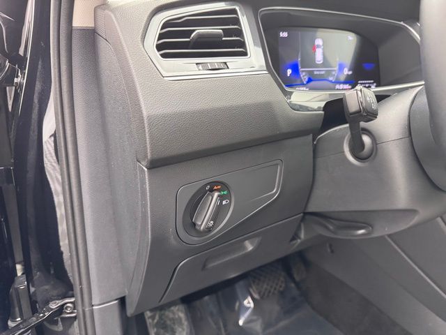 2024 Volkswagen Tiguan S photo 10