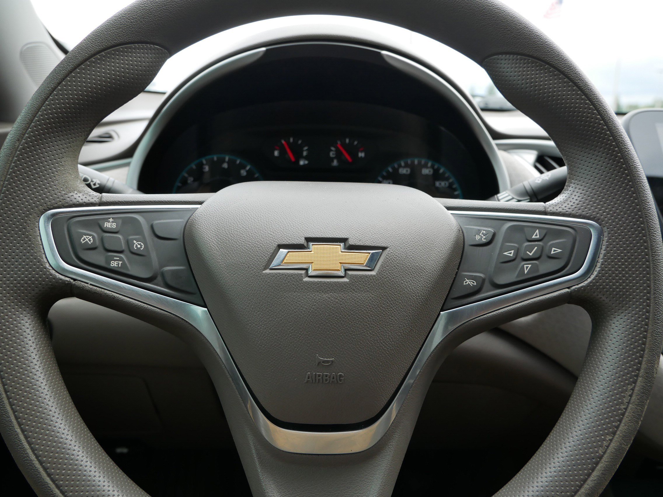 2019 Chevrolet Malibu LS photo 25