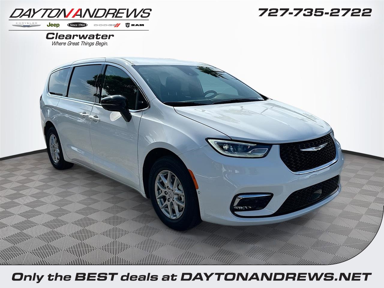 2026 Chrysler Pacifica Select