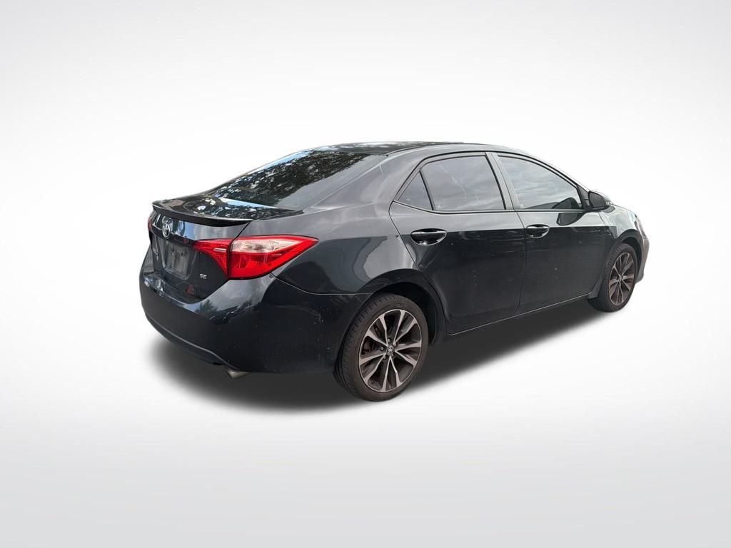 2017 Toyota Corolla L photo 4