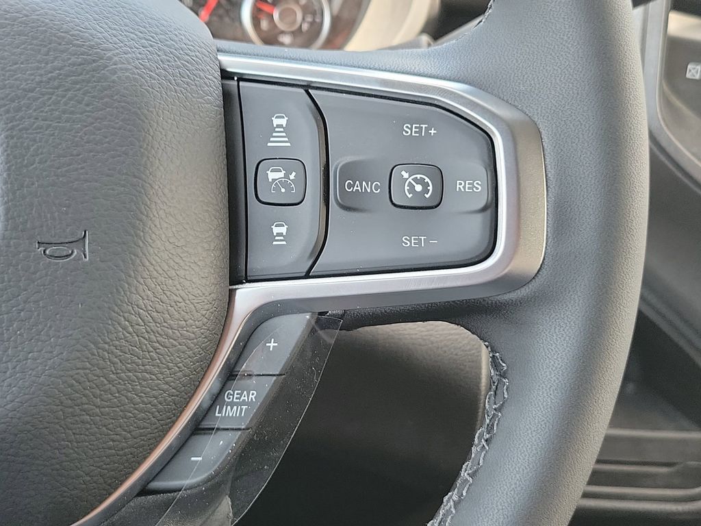 2025 Ram 3500 Tradesman photo 28