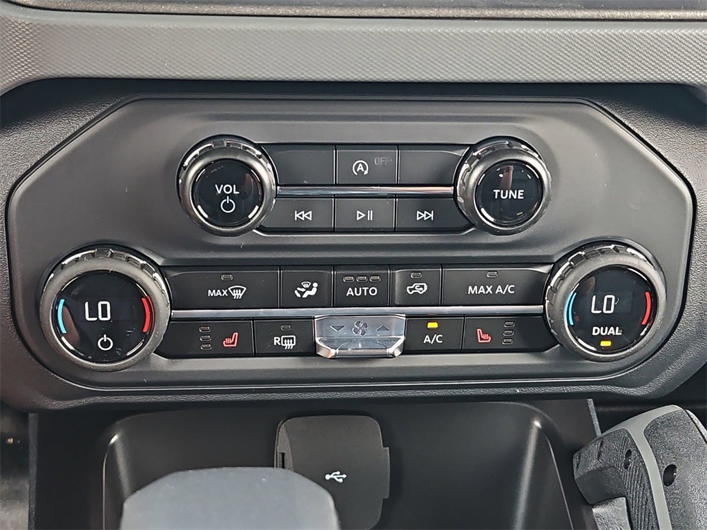2024 Ford Bronco Big Bend photo 35
