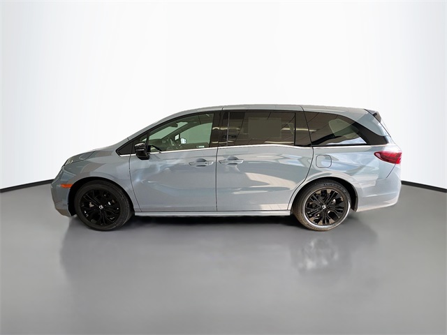 2026 Honda Odyssey photo 2
