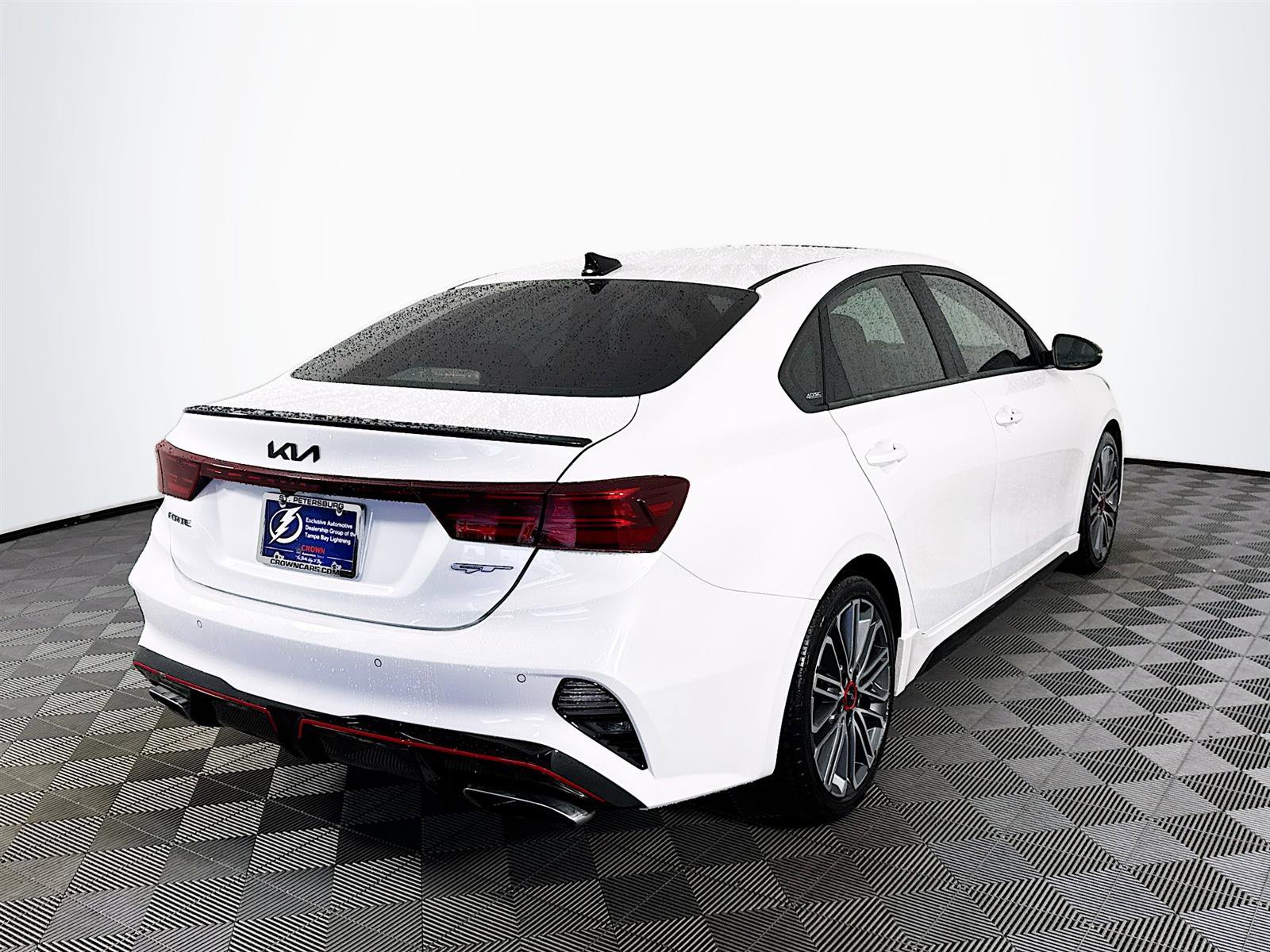 2022 Kia Forte GT photo 7