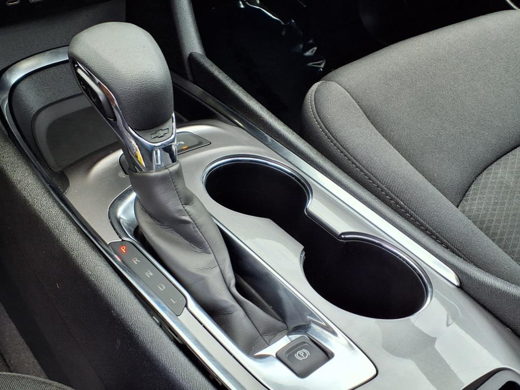 2024 Chevrolet Malibu 1LT photo 12