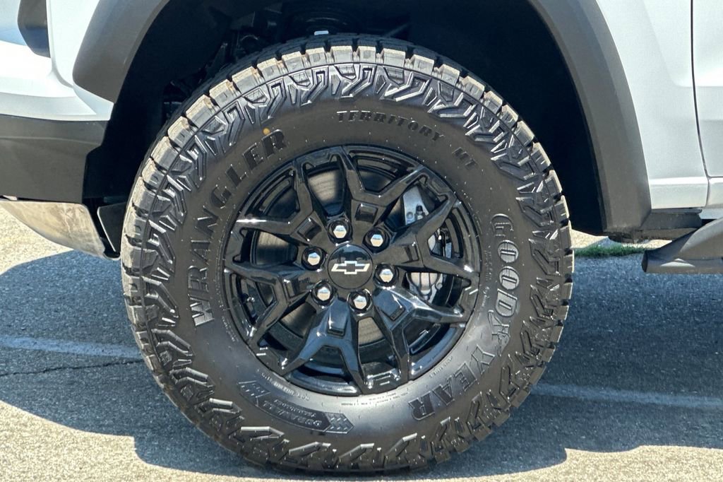 2025 Chevrolet Colorado ZR2 photo 33