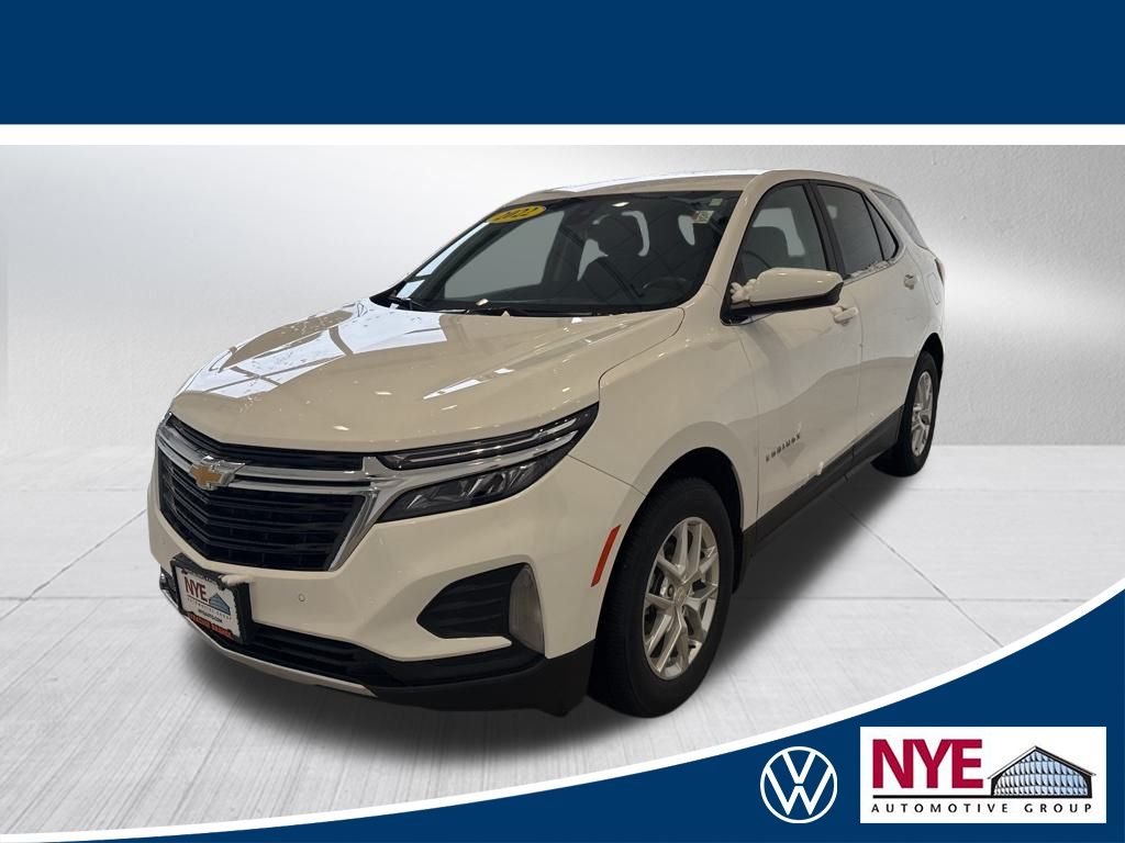 2022 Chevrolet Equinox LT's photo