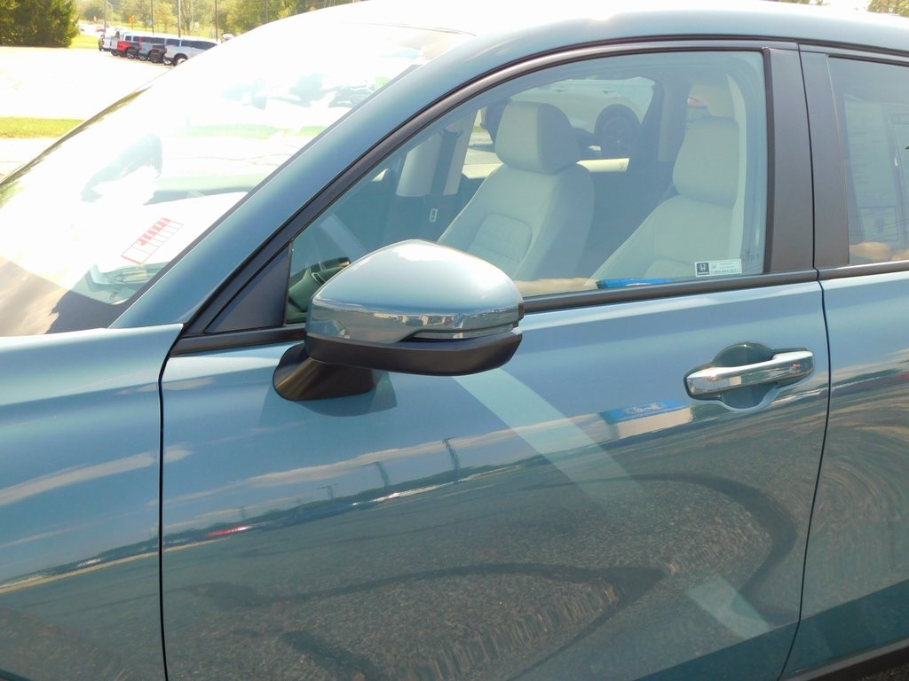 2026 Honda HR-V LX photo 10