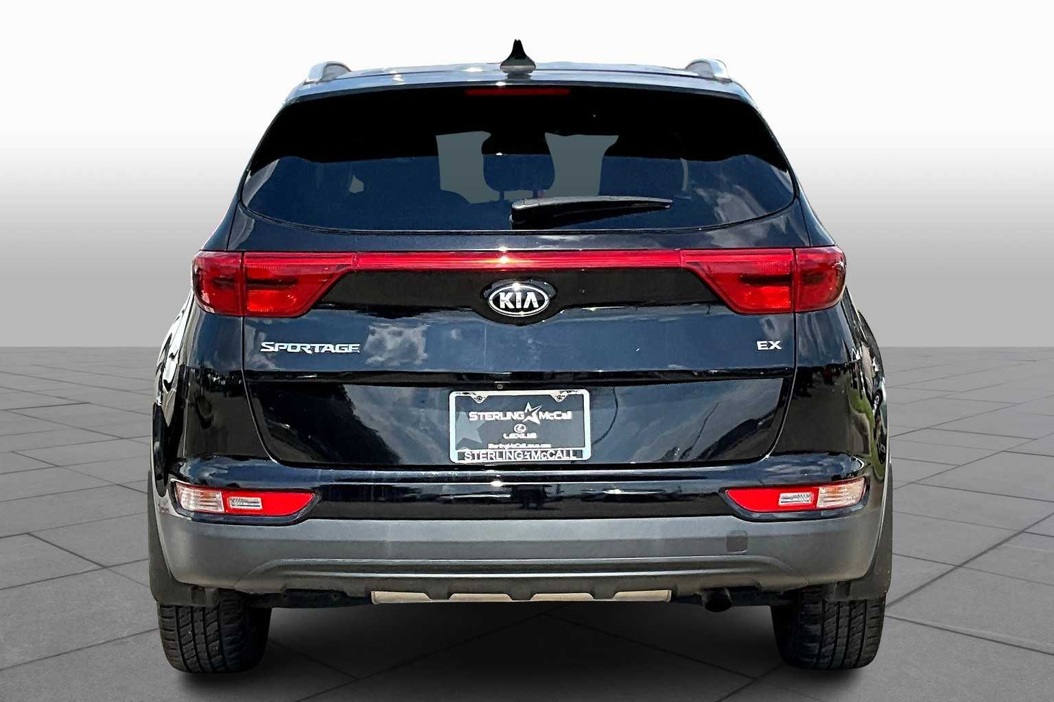 2017 Kia Sportage EX photo 4